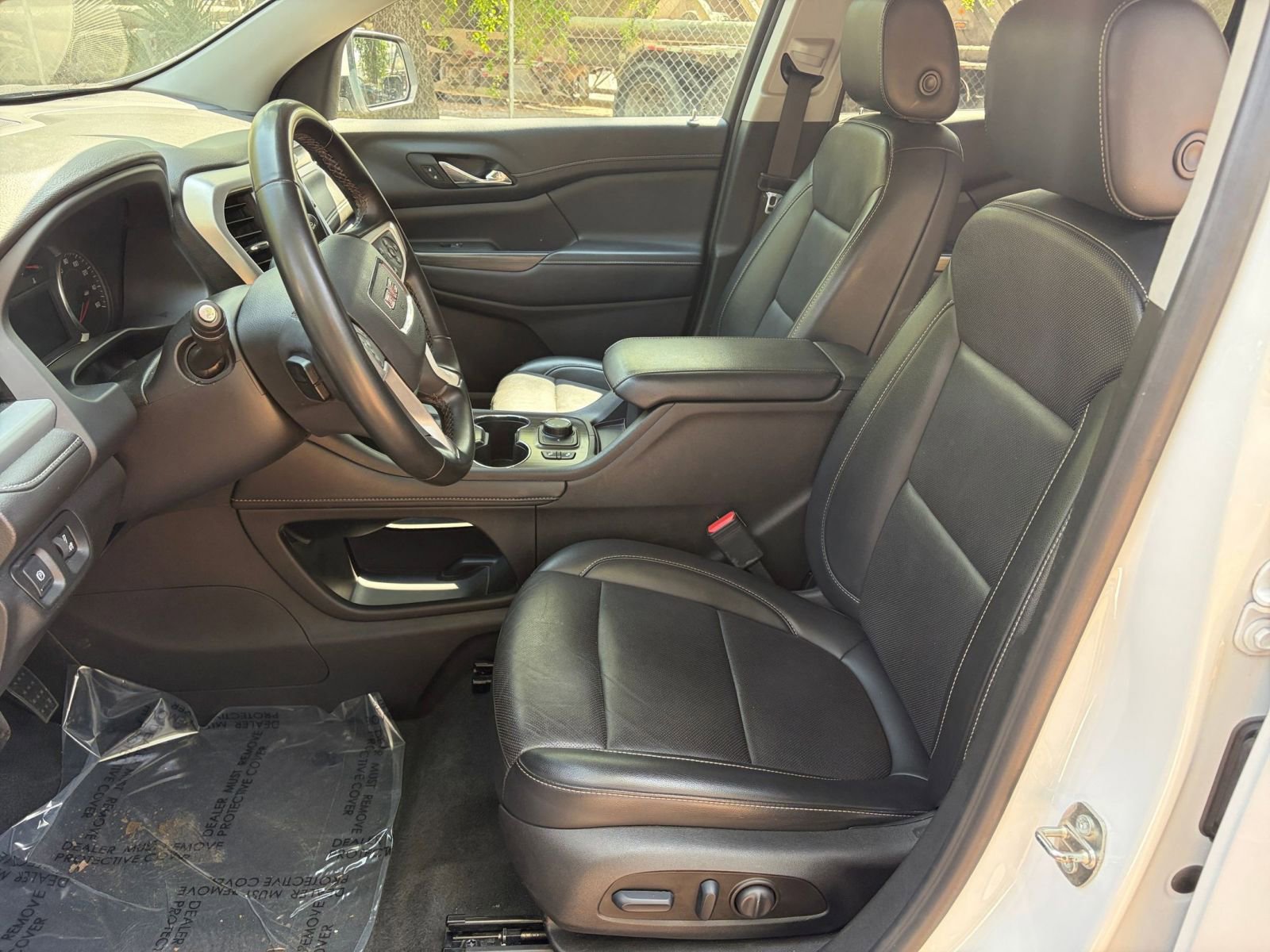 Thumbnail: 2023 GMC Acadia - 28