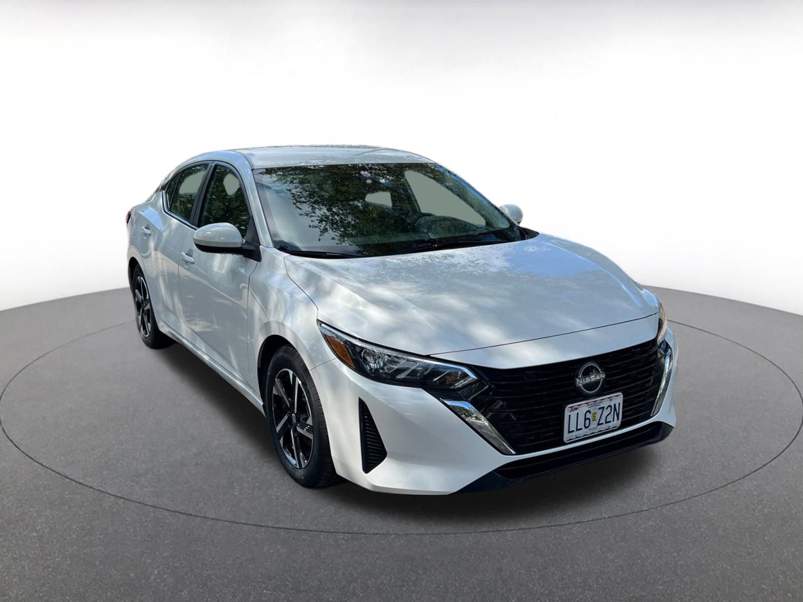 Thumbnail: 2024 Nissan Sentra - 1