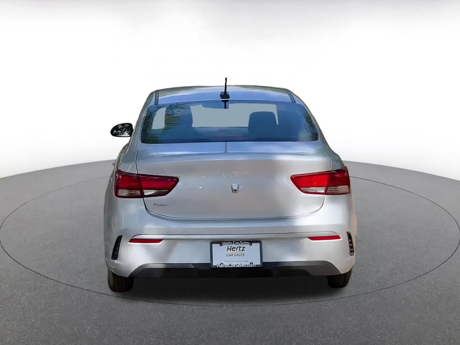 Thumbnail: 2023 Kia Rio - 12