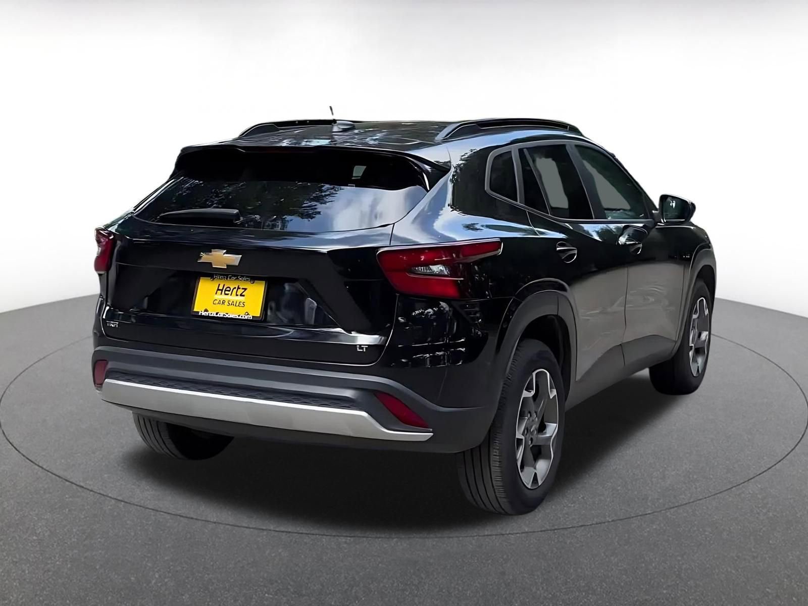 Thumbnail: 2025 Chevrolet Trax - 14