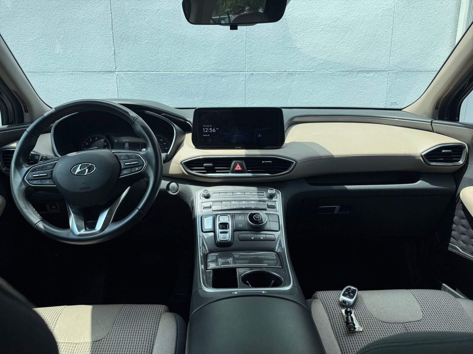 Thumbnail: 2023 Hyundai Santa Fe - 32