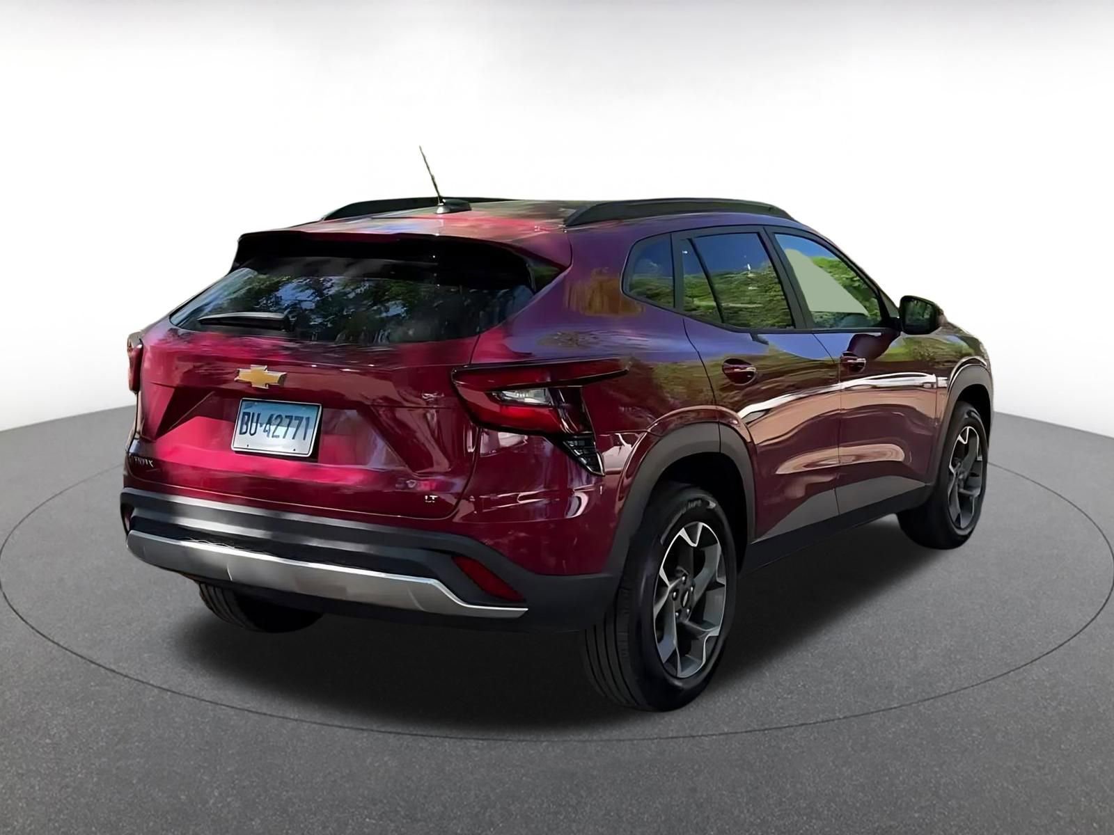 Thumbnail: 2025 Chevrolet Trax - 16