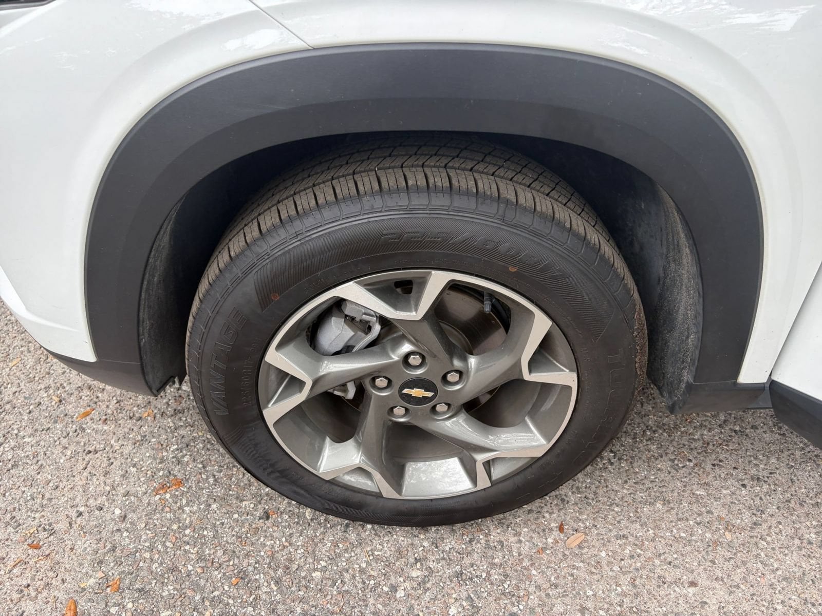 Thumbnail: 2025 Chevrolet Trax - 29
