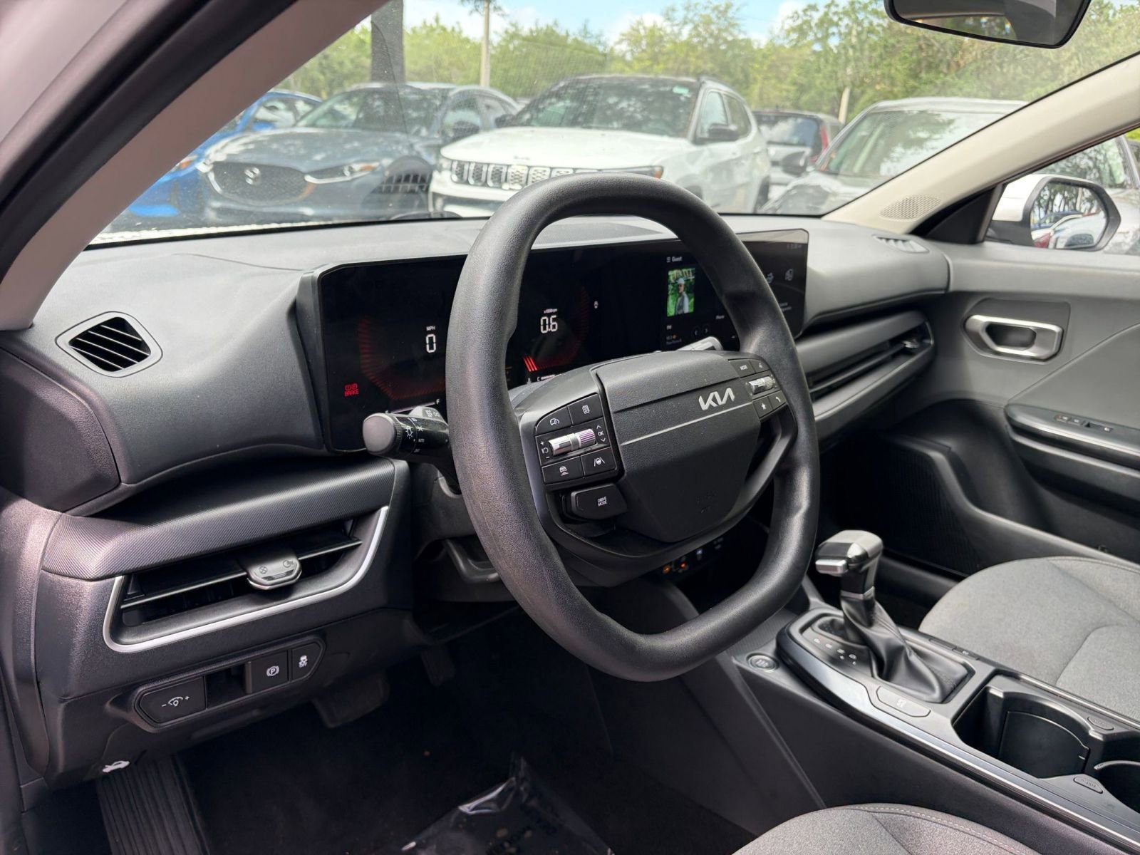 Thumbnail: 2025 Kia K4 - 32