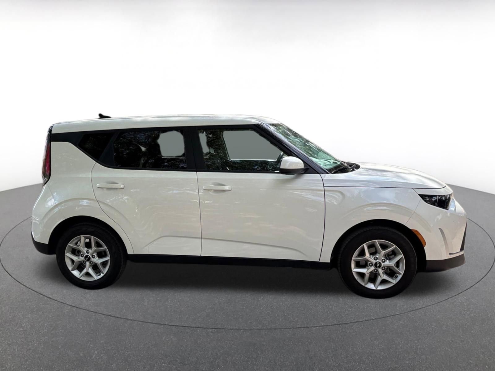 Thumbnail: 2025 Kia Soul - 14