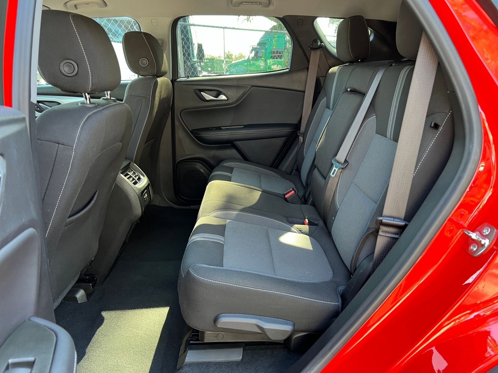 Thumbnail: 2025 Chevrolet Blazer - 33