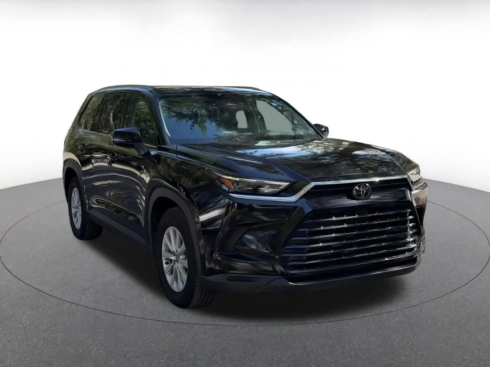 Thumbnail: 2025 Toyota Grand Highlander - 3