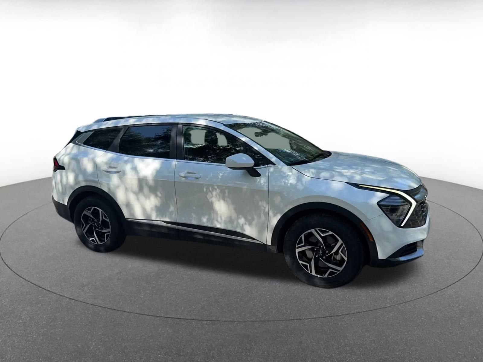 Thumbnail: 2024 Kia Sportage - 2