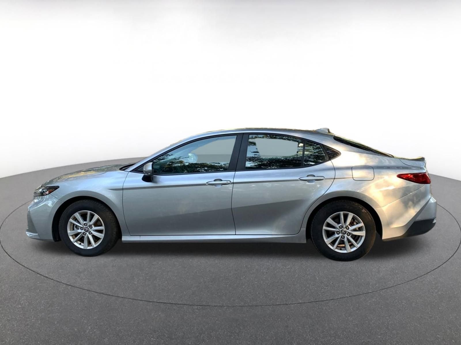 Thumbnail: 2025 Toyota Camry - 4