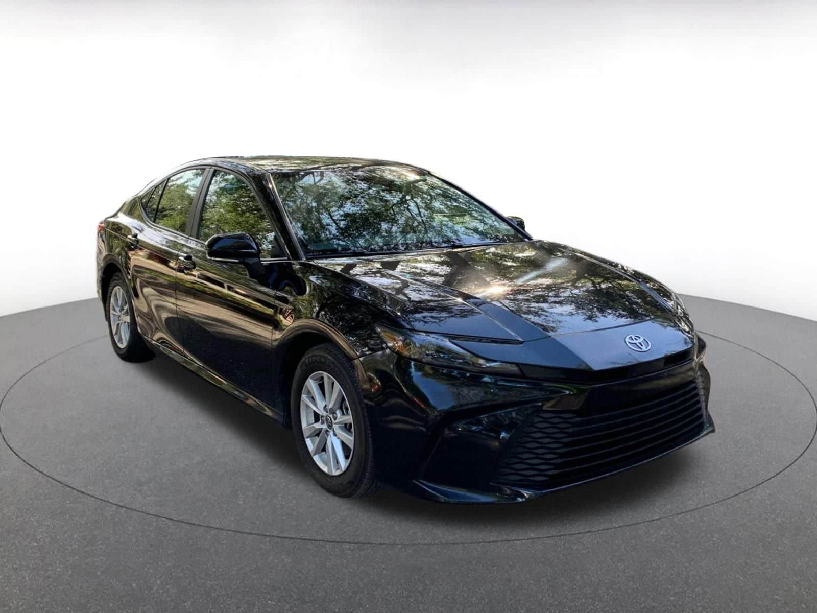 Thumbnail: 2025 Toyota Camry - 1