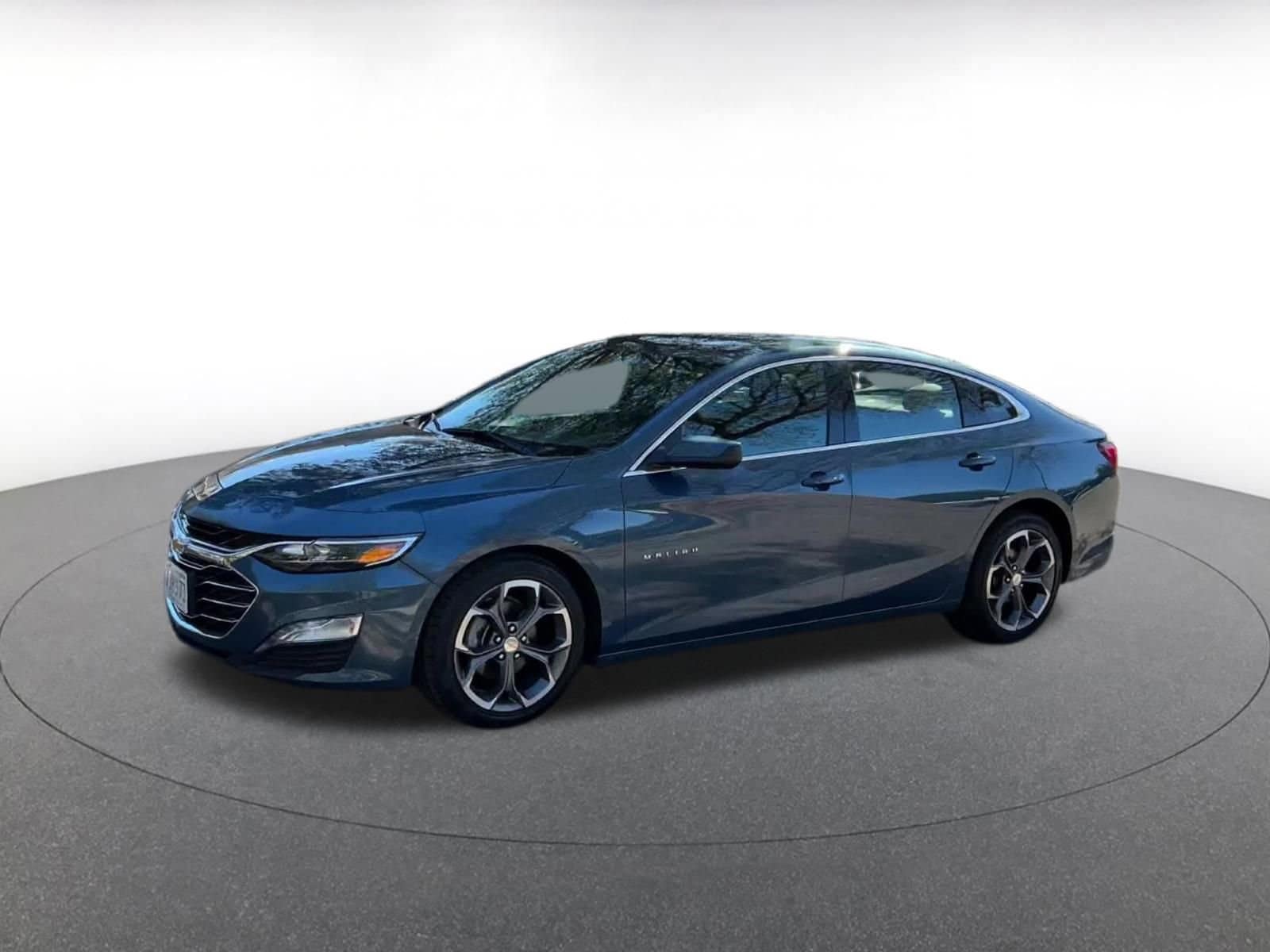 Thumbnail: 2024 Chevrolet Malibu - 8