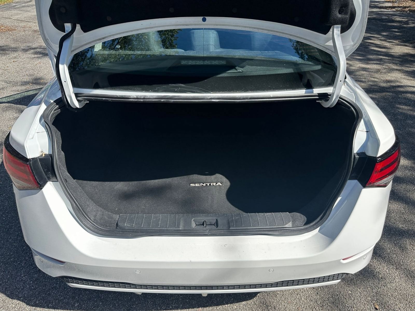 Thumbnail: 2024 Nissan Sentra - 24