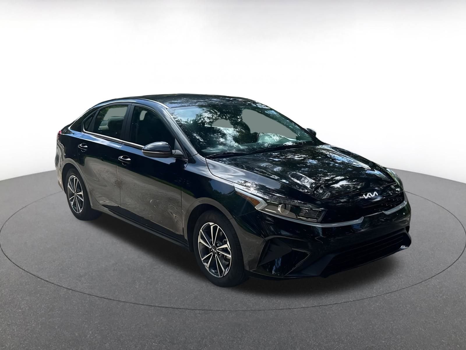 Thumbnail: 2024 Kia Forte - 1
