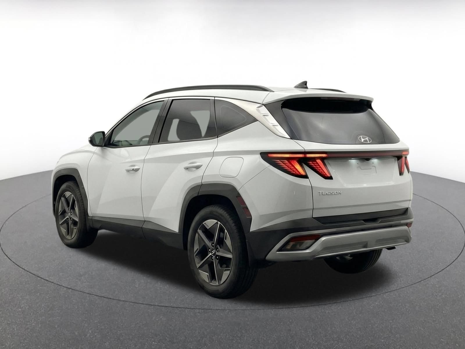 Thumbnail: 2025 Hyundai Tucson - 6