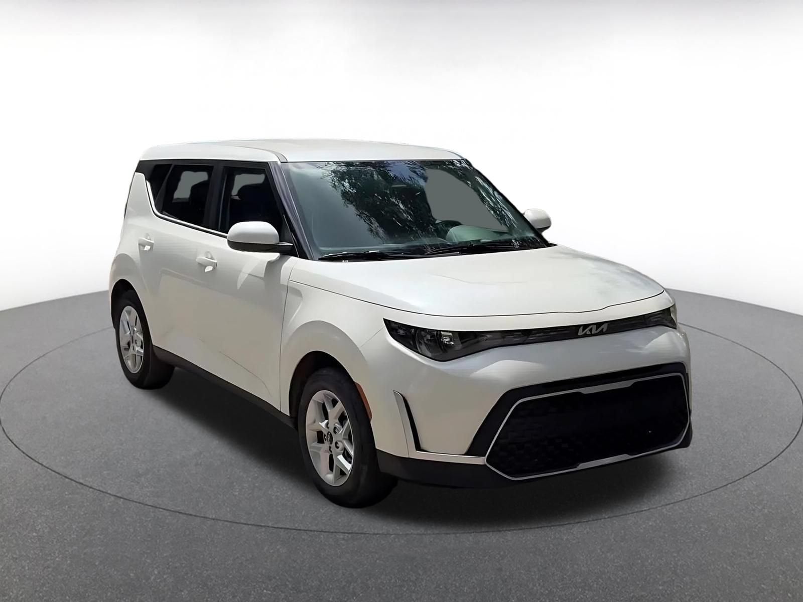 Thumbnail: 2025 Kia Soul - 3