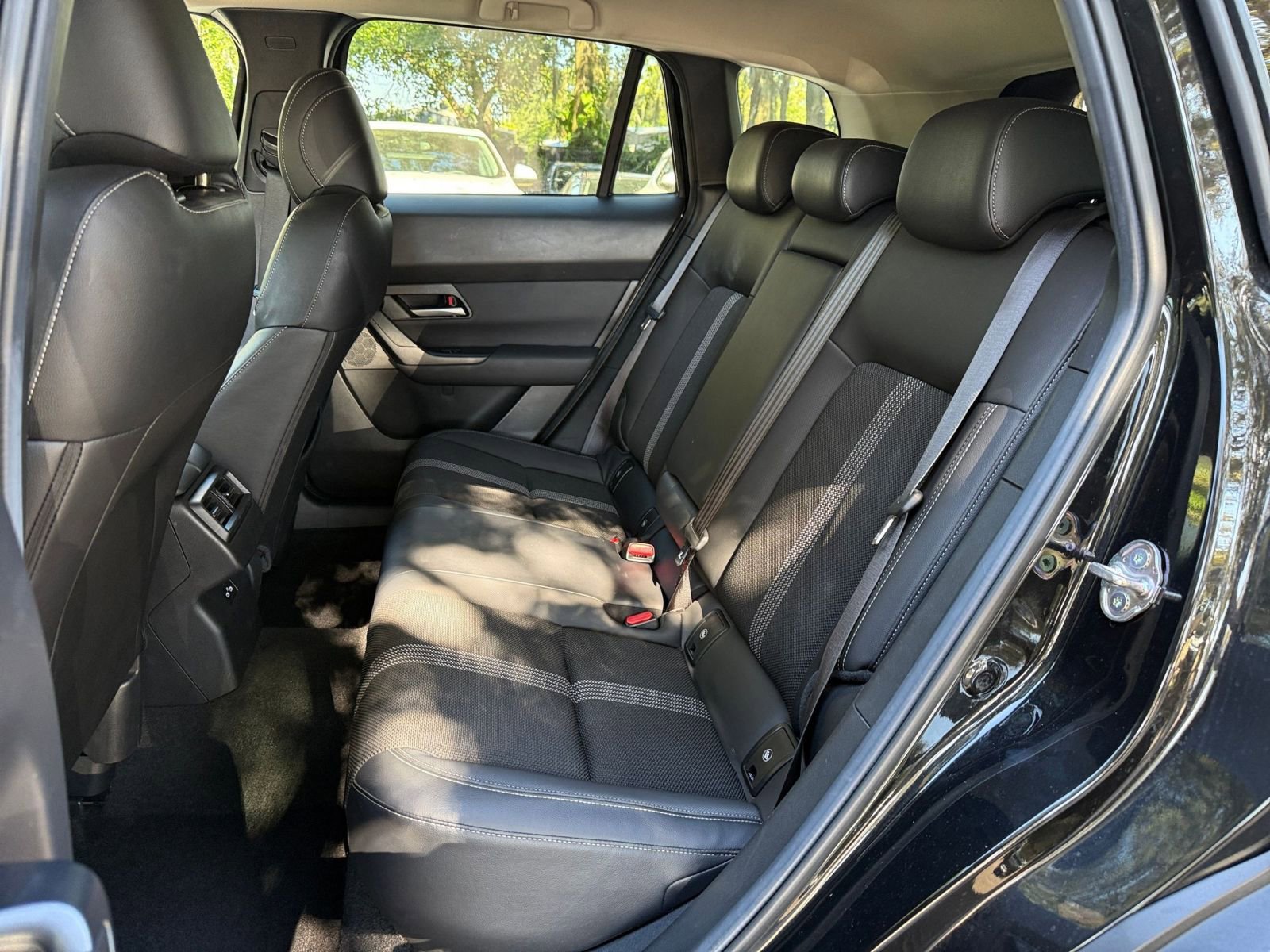 Thumbnail: 2025 Mazda CX-50 - 32