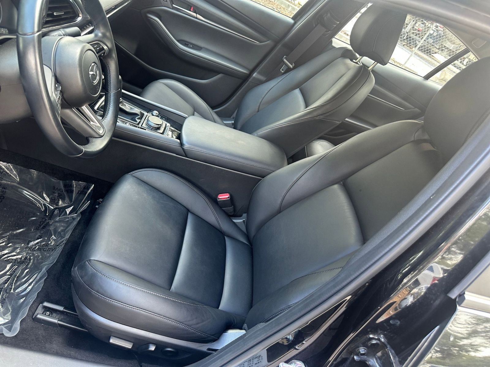 Thumbnail: 2025 Mazda Mazda3 - 21