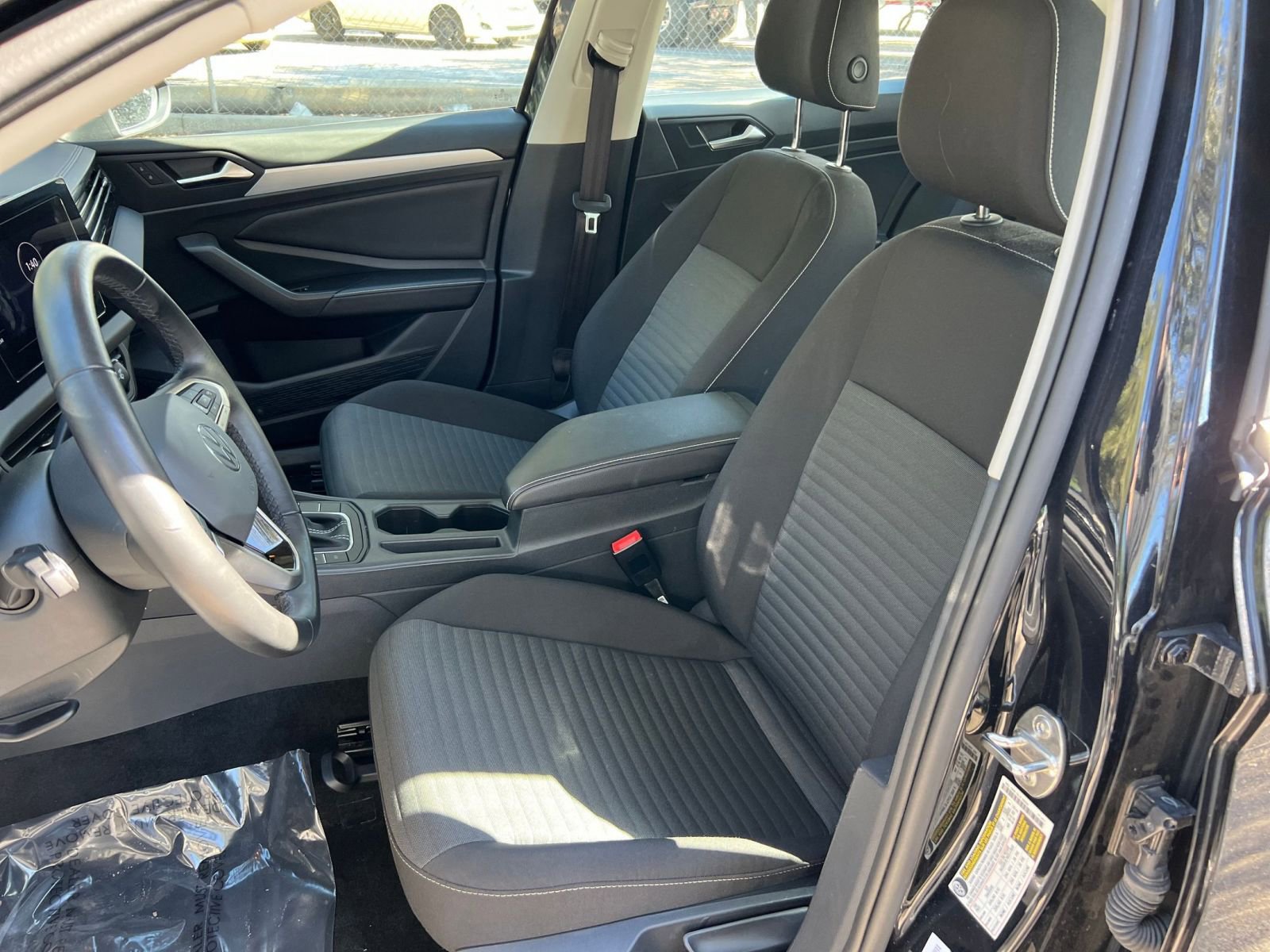 Thumbnail: 2025 Volkswagen Jetta - 30