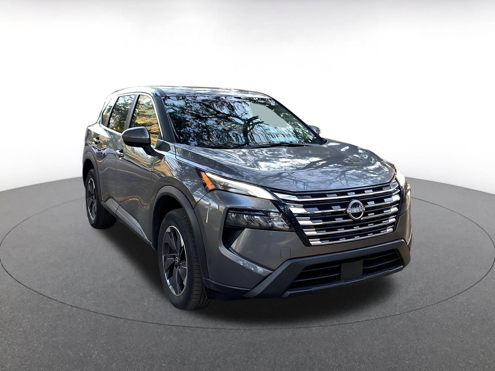 Thumbnail: 2025 Nissan Rogue - 1