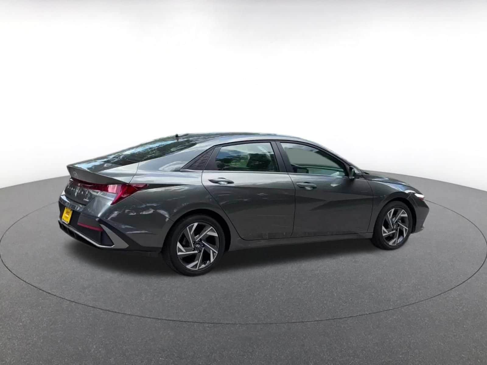 Thumbnail: 2025 Hyundai Elantra - 16