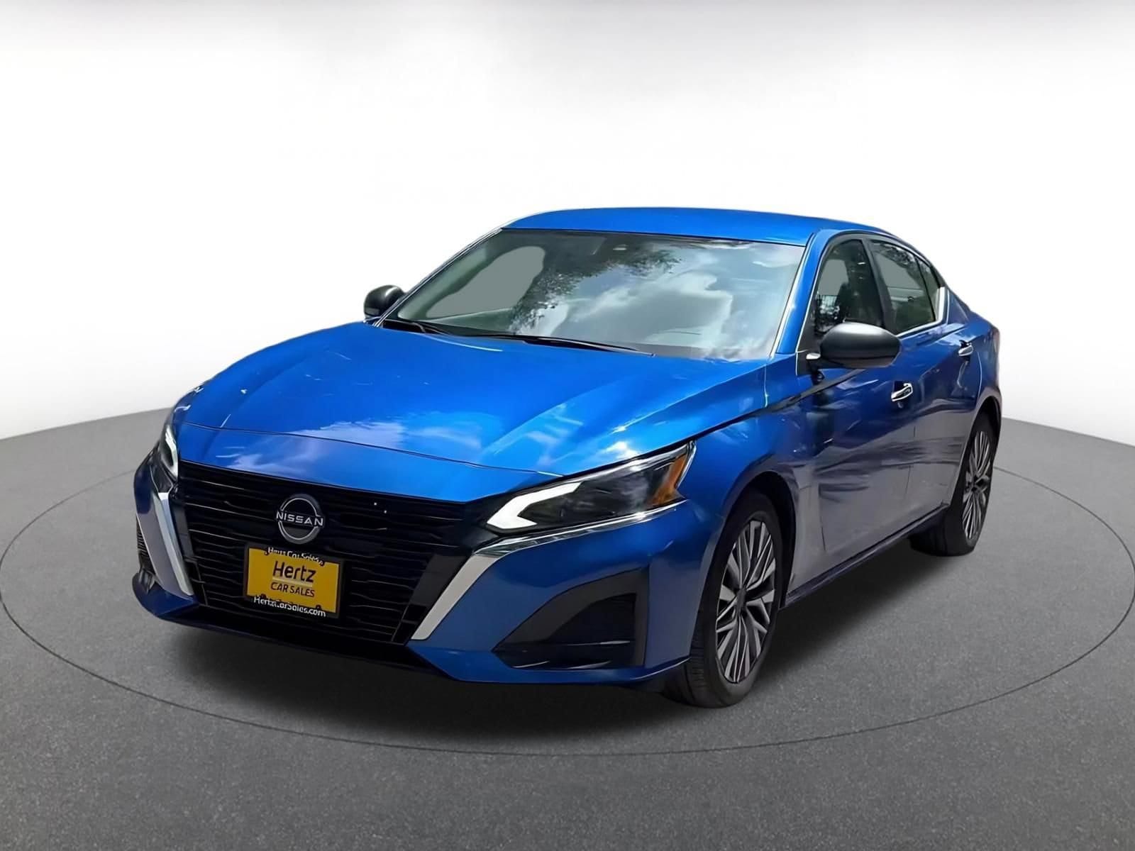 Thumbnail: 2025 Nissan Altima - 7