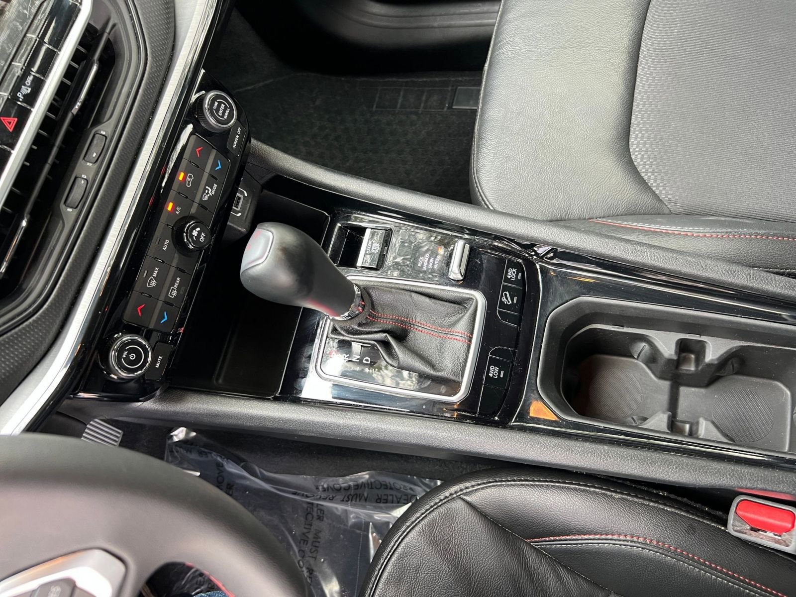 Thumbnail: 2025 Jeep Compass - 35