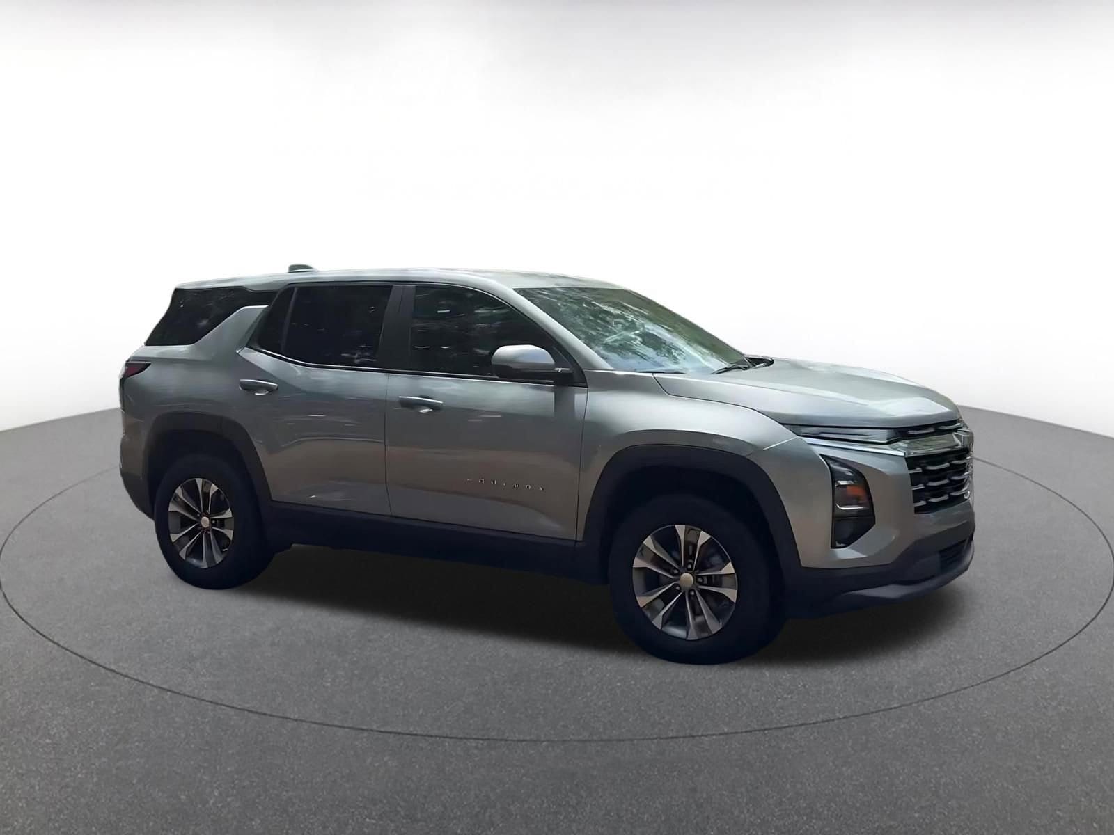 Thumbnail: 2025 Chevrolet Equinox - 2