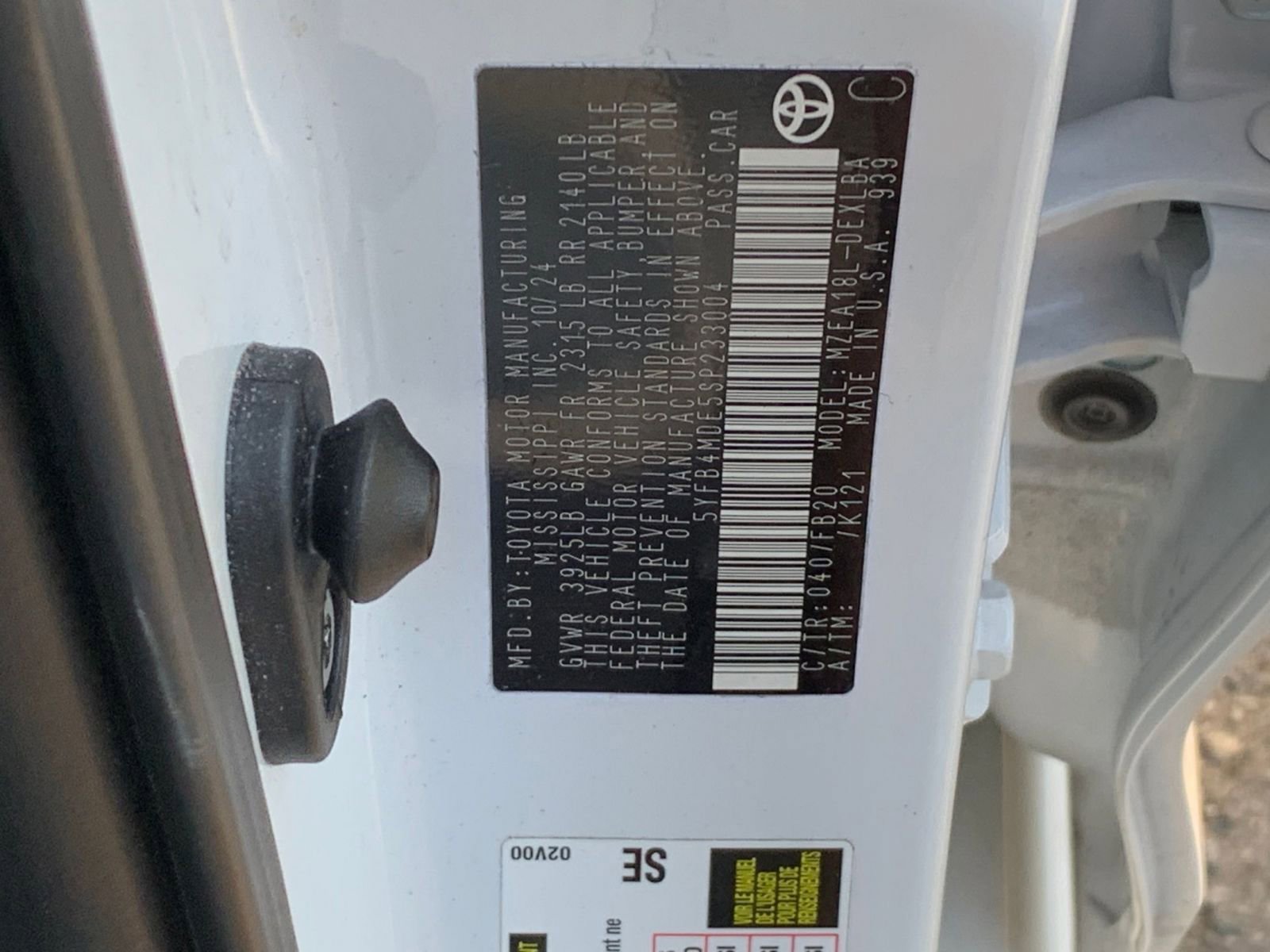 Thumbnail: 2025 Toyota Corolla - 10