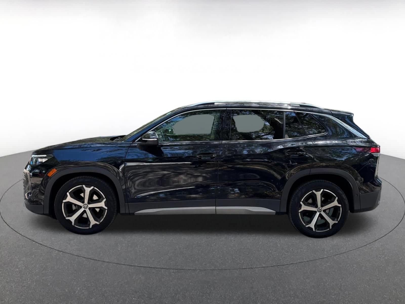Thumbnail: 2026 Volkswagen Tiguan - 5