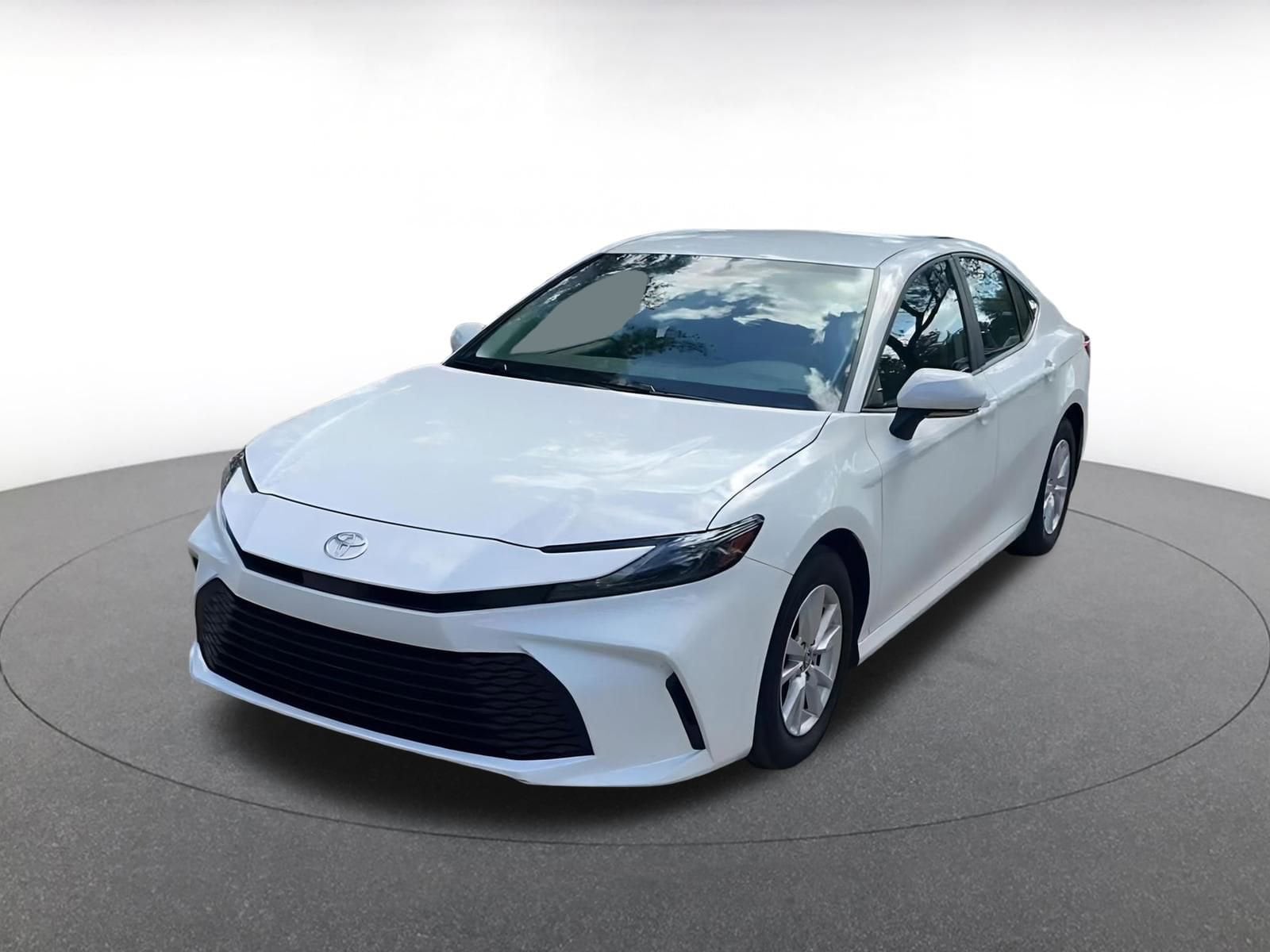 Thumbnail: 2025 Toyota Camry - 7