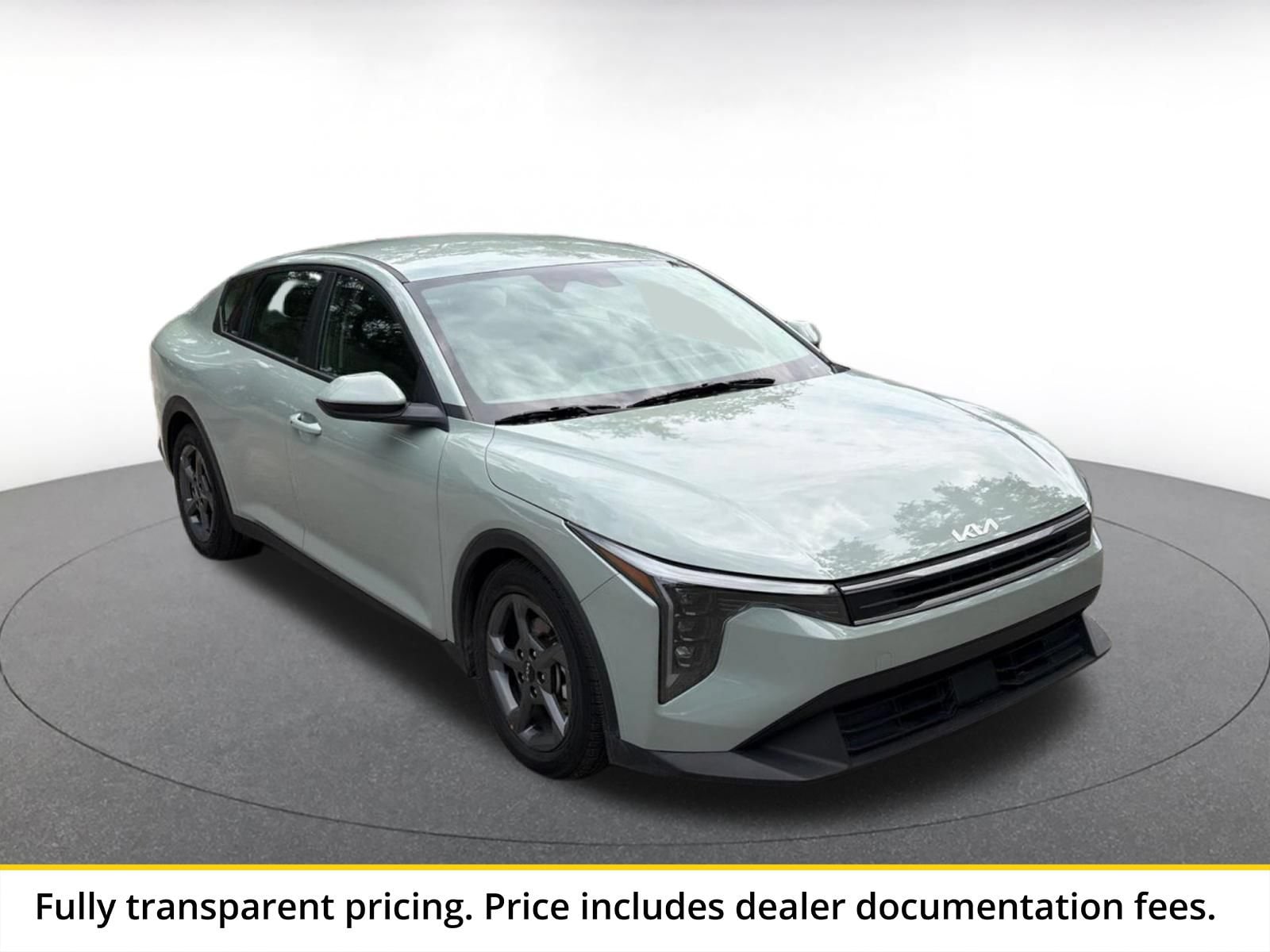 Thumbnail: 2025 Kia K4 - 1