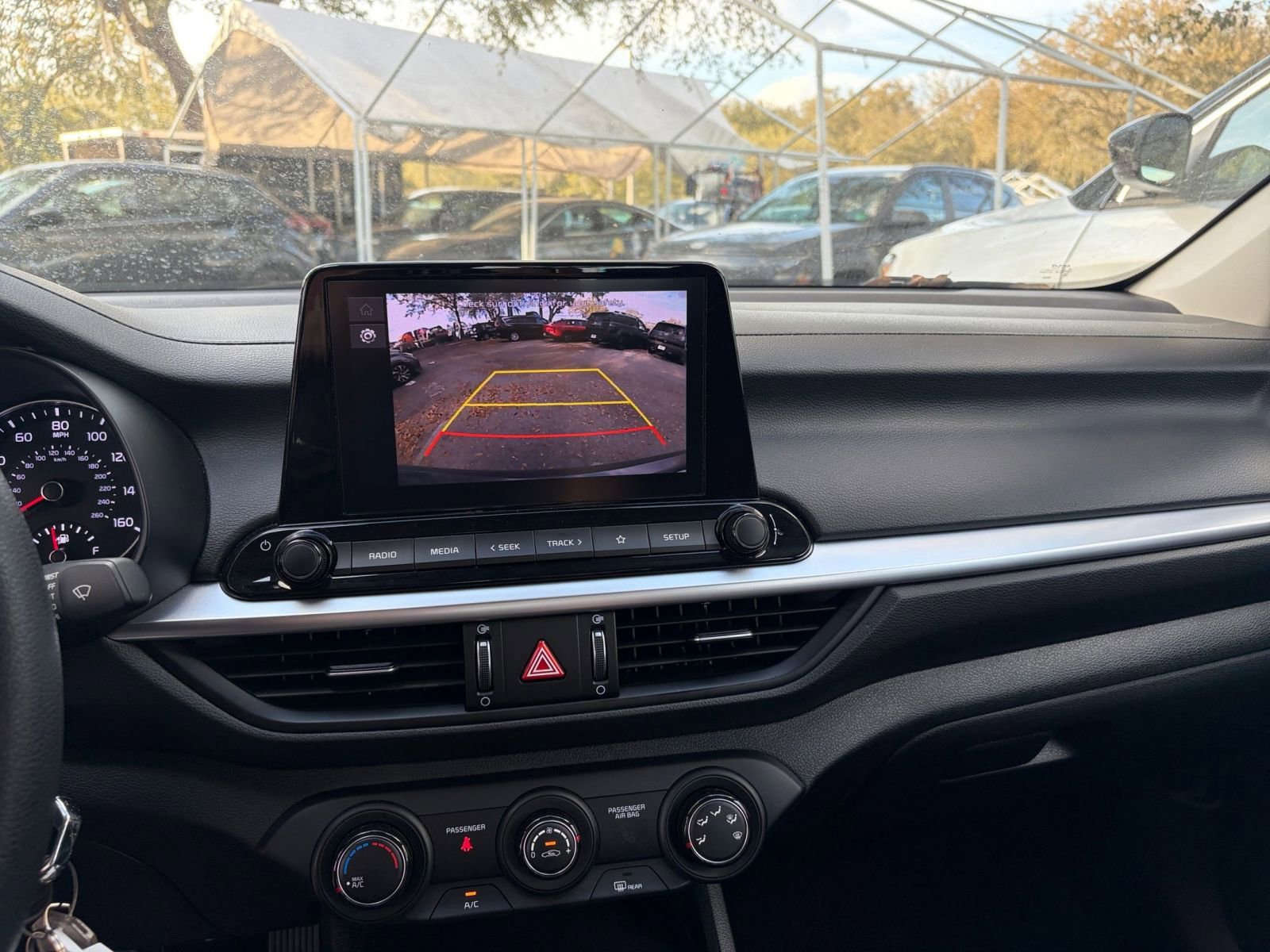 Thumbnail: 2024 Kia Forte - 17