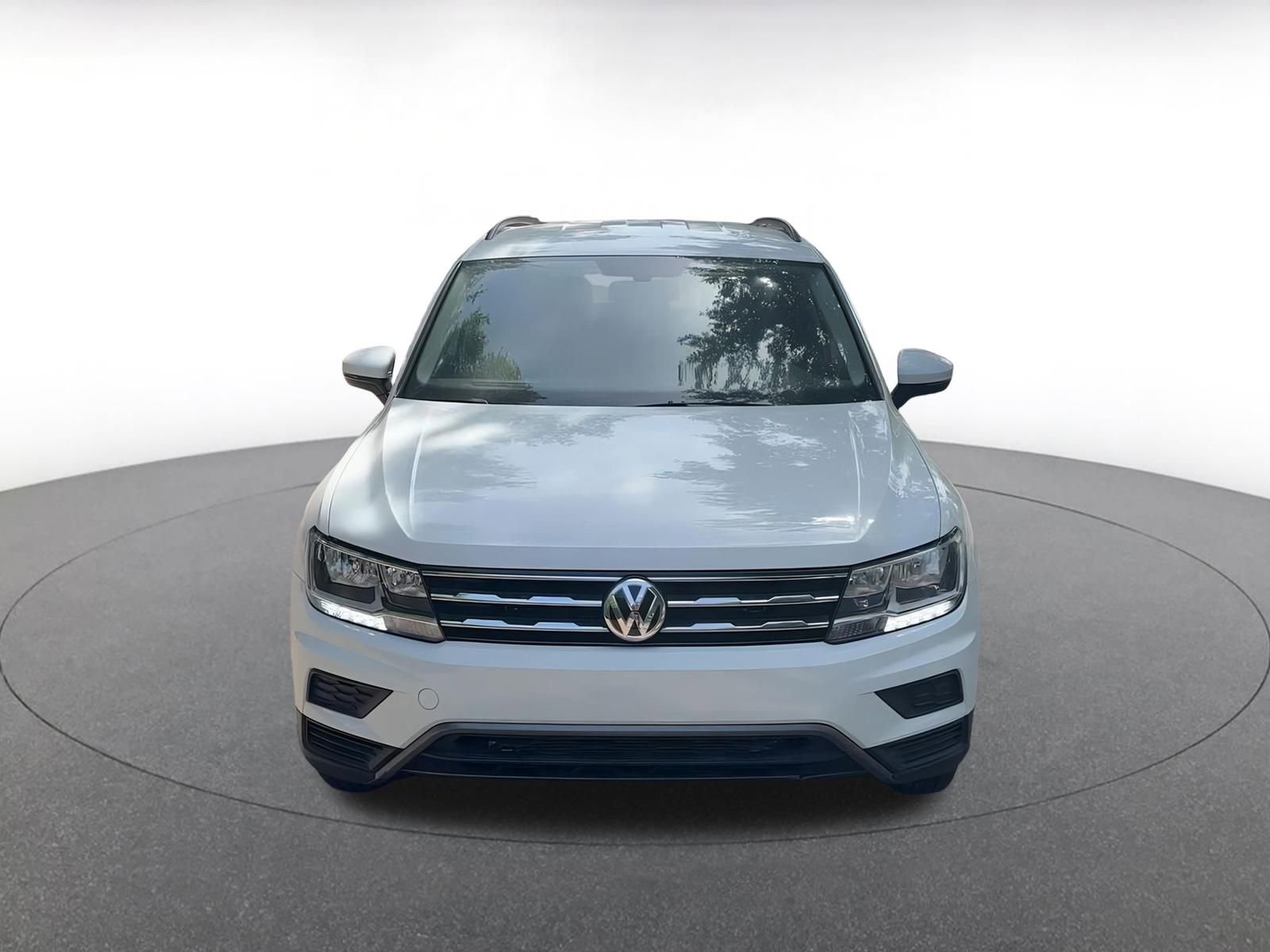 Thumbnail: 2021 Volkswagen Tiguan - 5