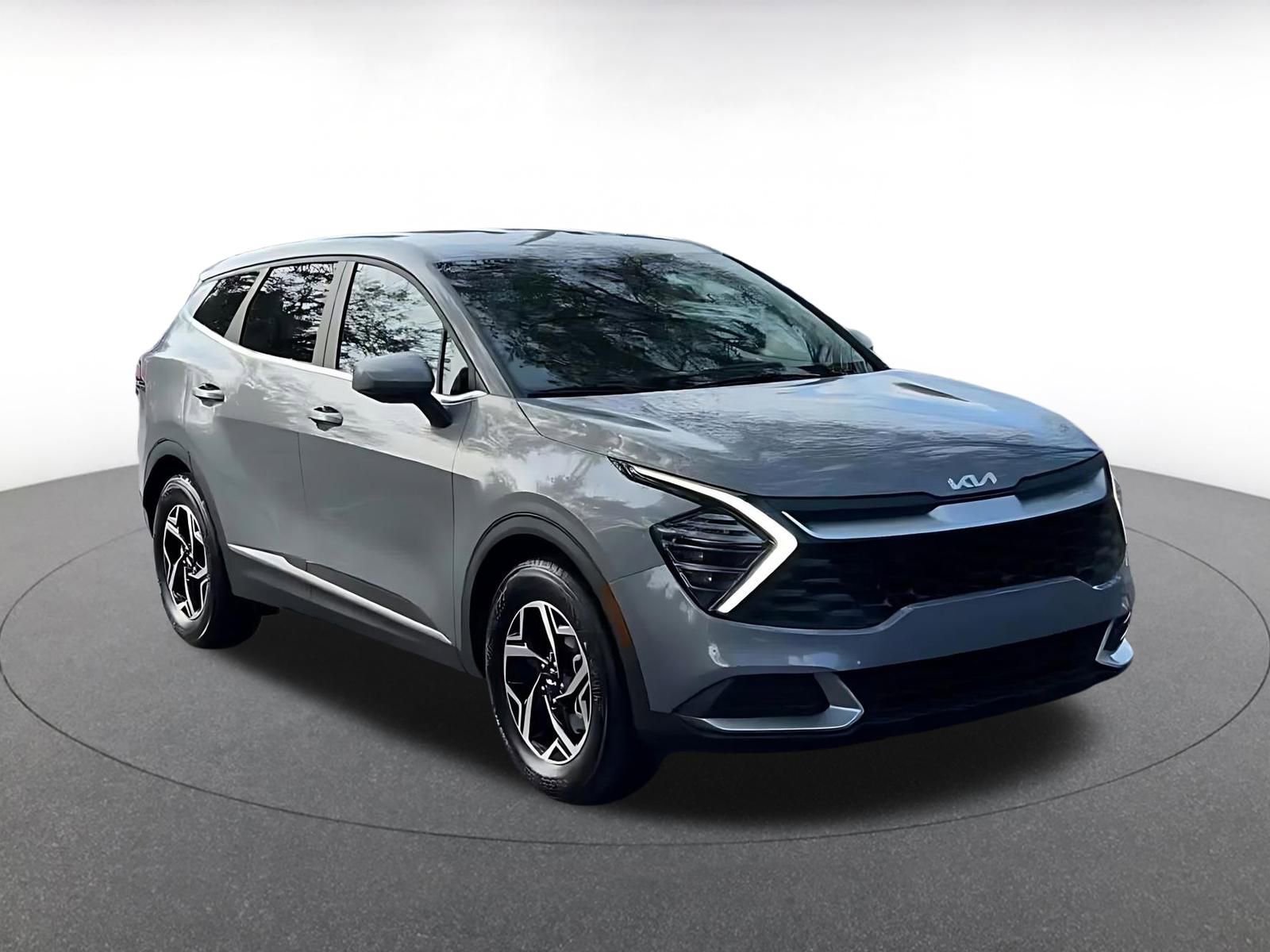 Thumbnail: 2025 Kia Sportage - 3