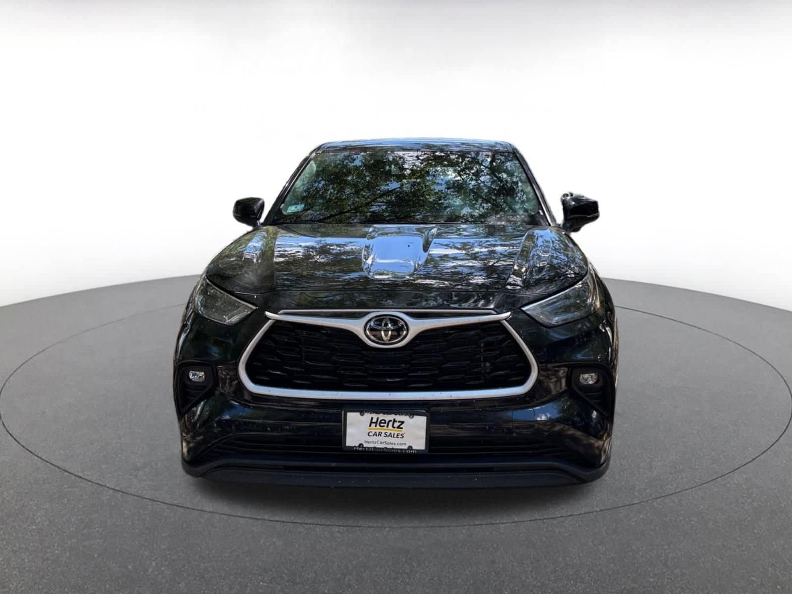 Thumbnail: 2025 Toyota Highlander - 2