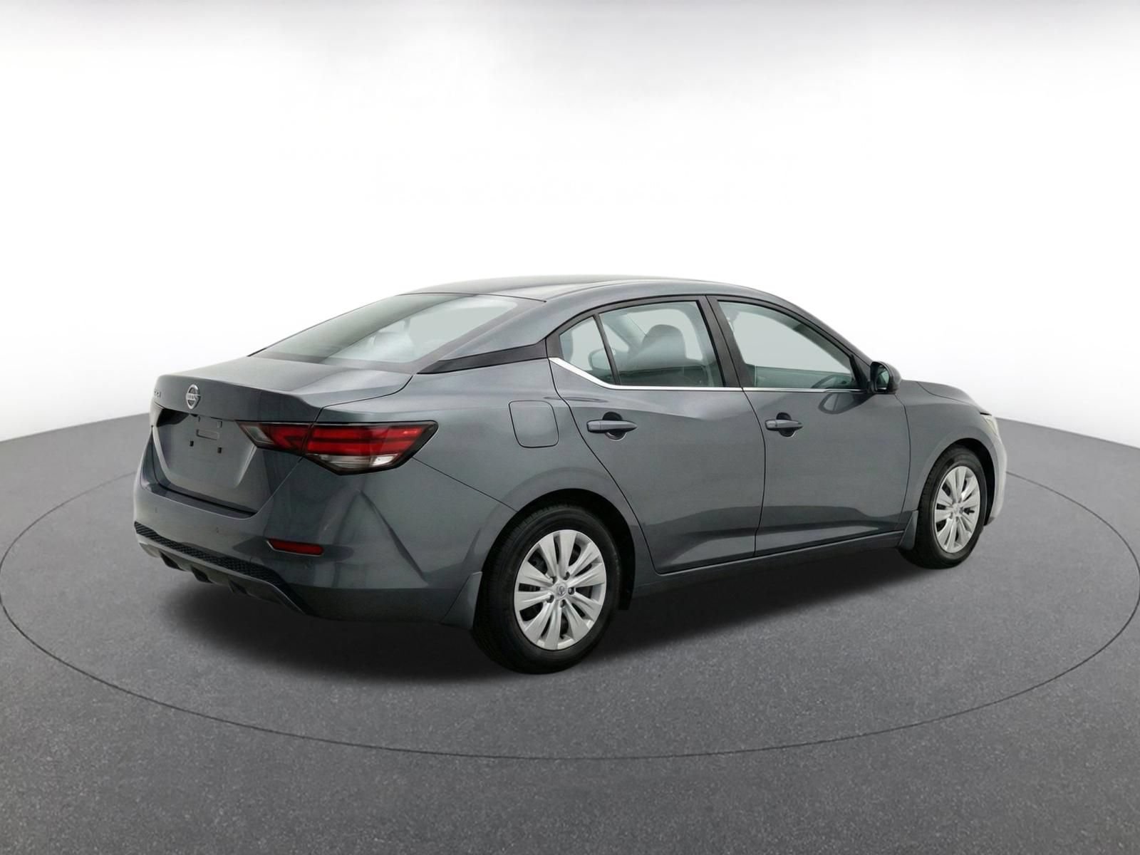 Thumbnail: 2025 Nissan Sentra - 9