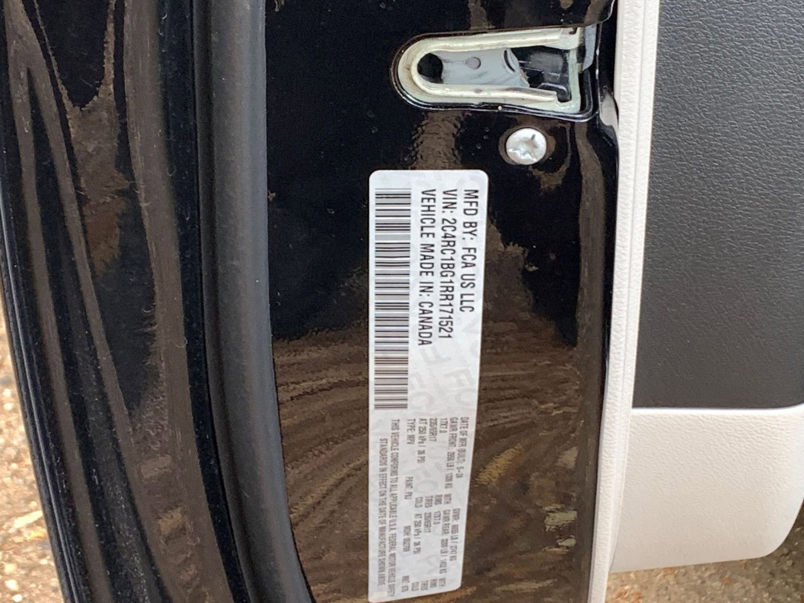 Thumbnail: 2024 Chrysler Pacifica - 10