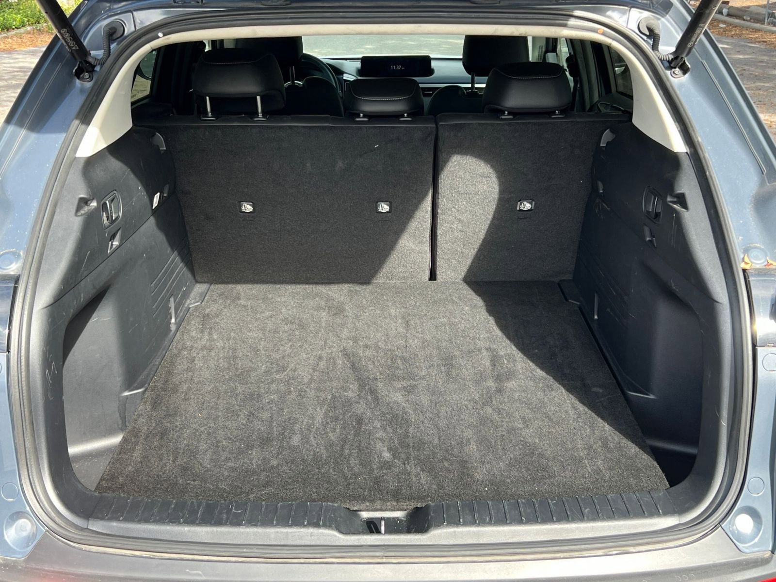 Thumbnail: 2025 Mazda CX-50 - 25