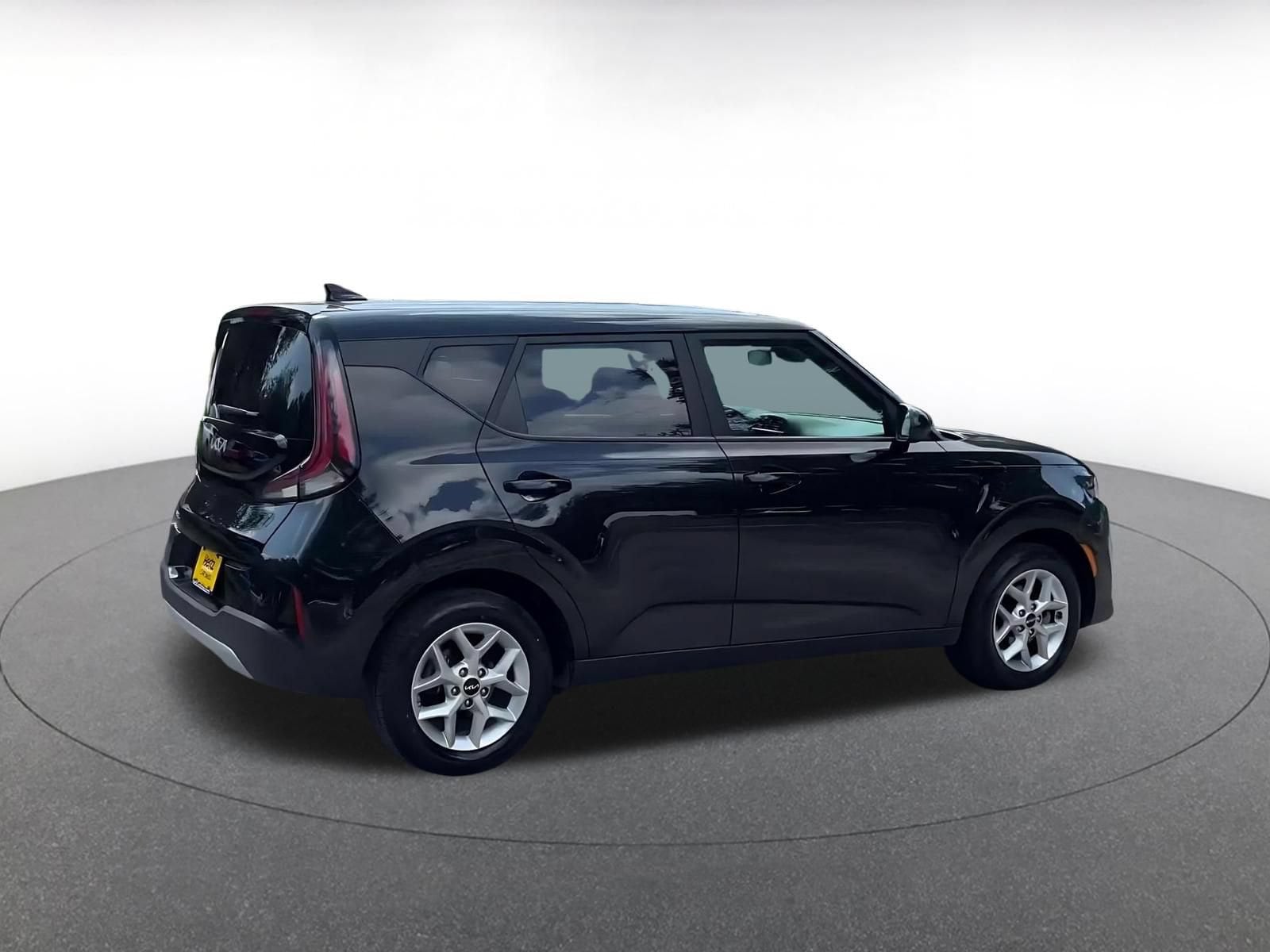 Thumbnail: 2025 Kia Soul - 15