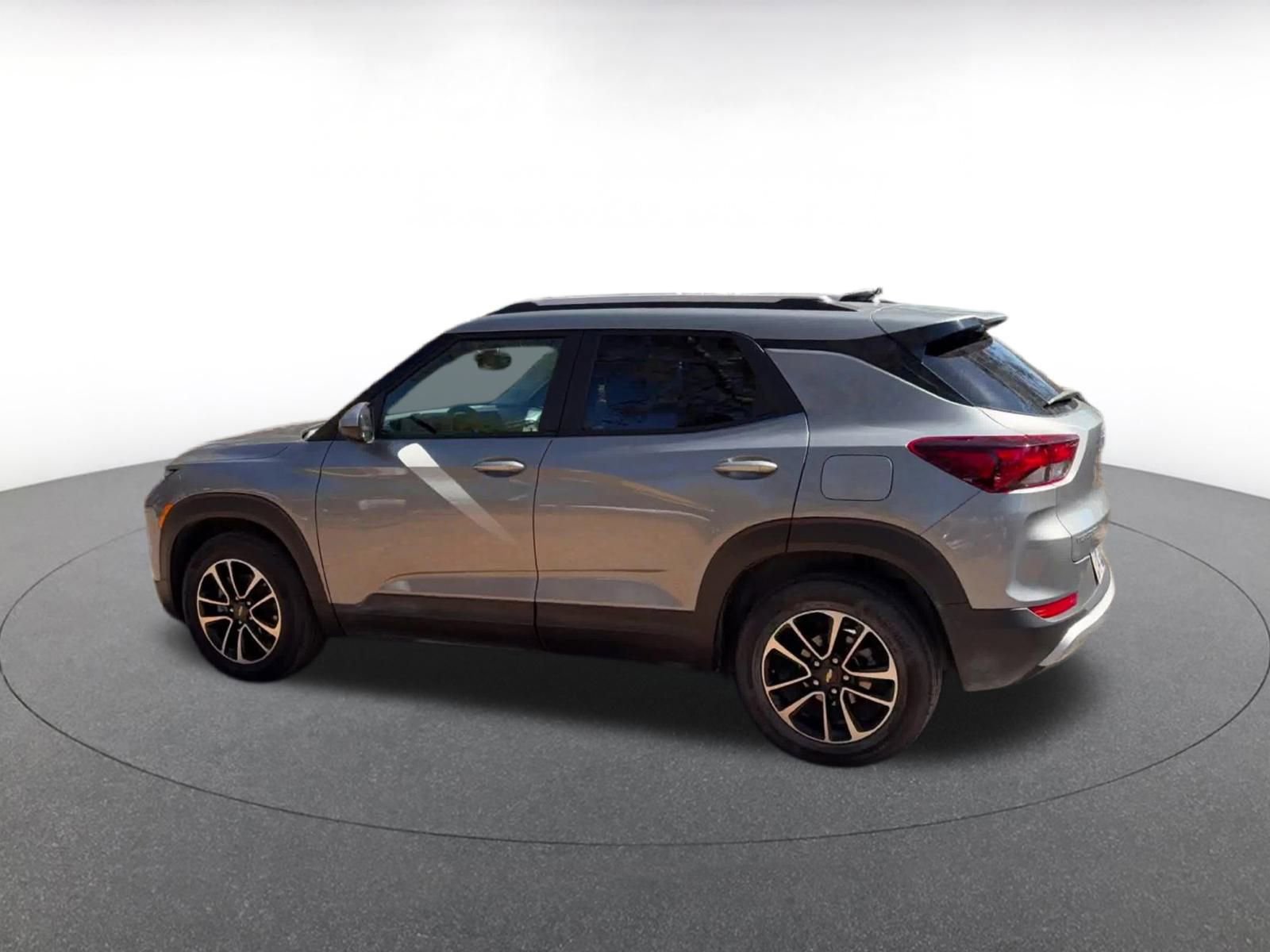 Thumbnail: 2025 Chevrolet TrailBlazer - 10