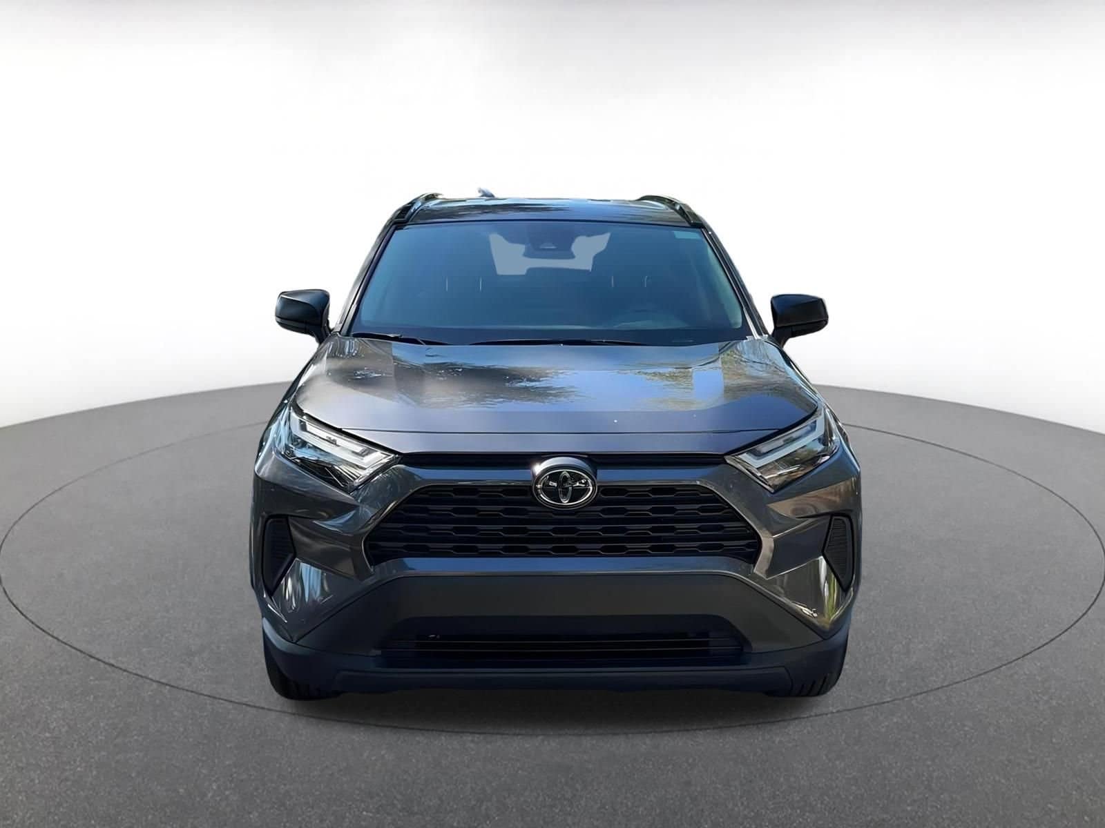 Thumbnail: 2025 Toyota RAV4 - 4