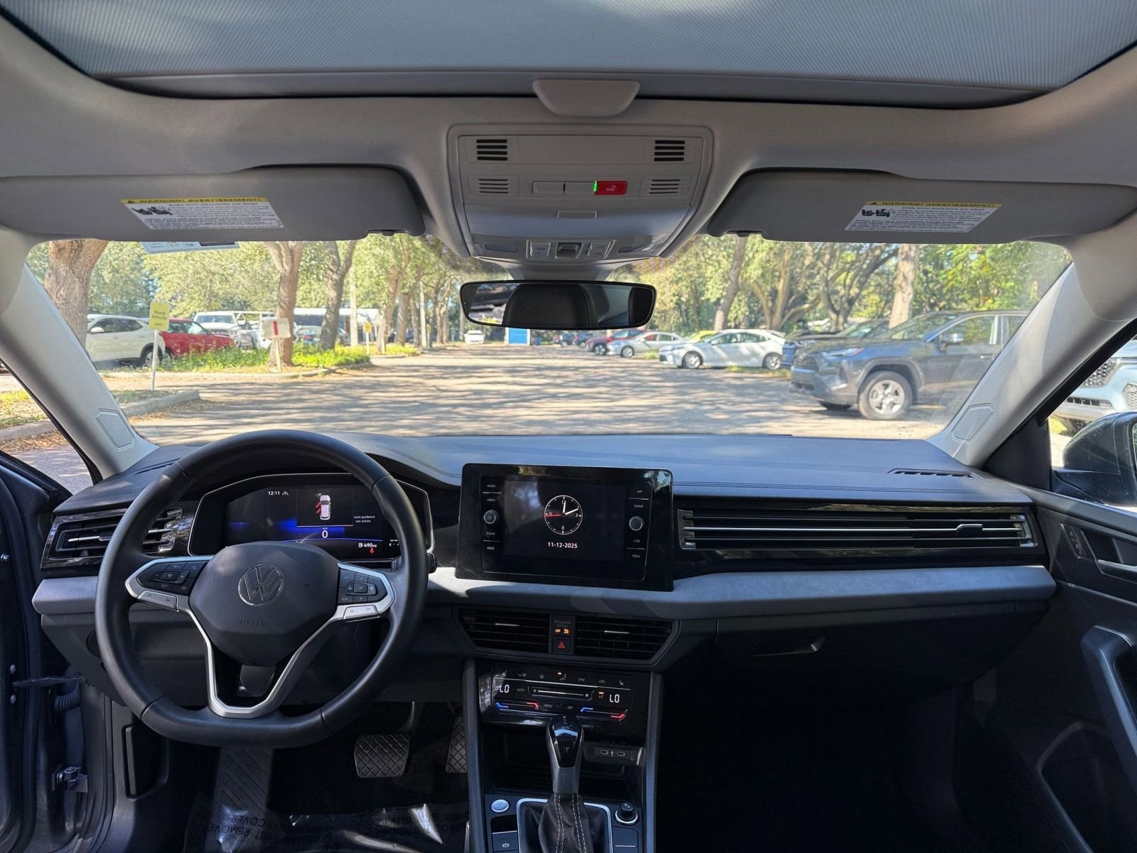 Thumbnail: 2025 Volkswagen Jetta - 27