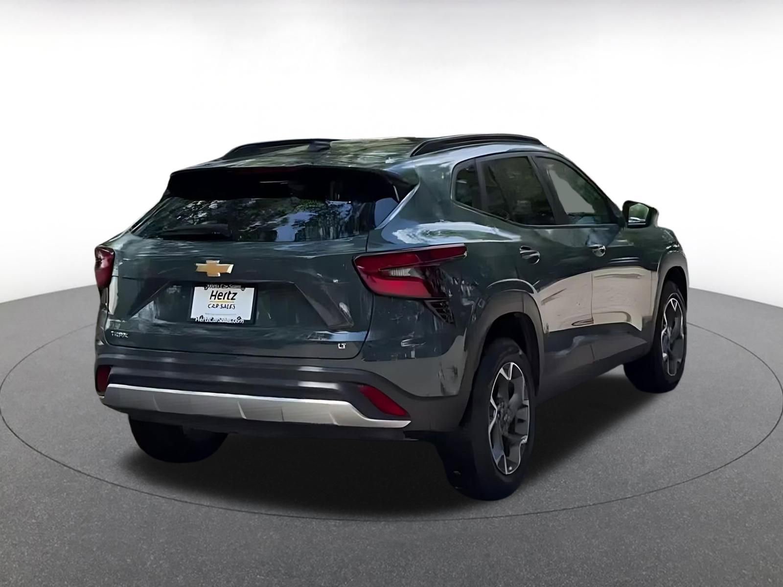 Thumbnail: 2025 Chevrolet Trax - 14