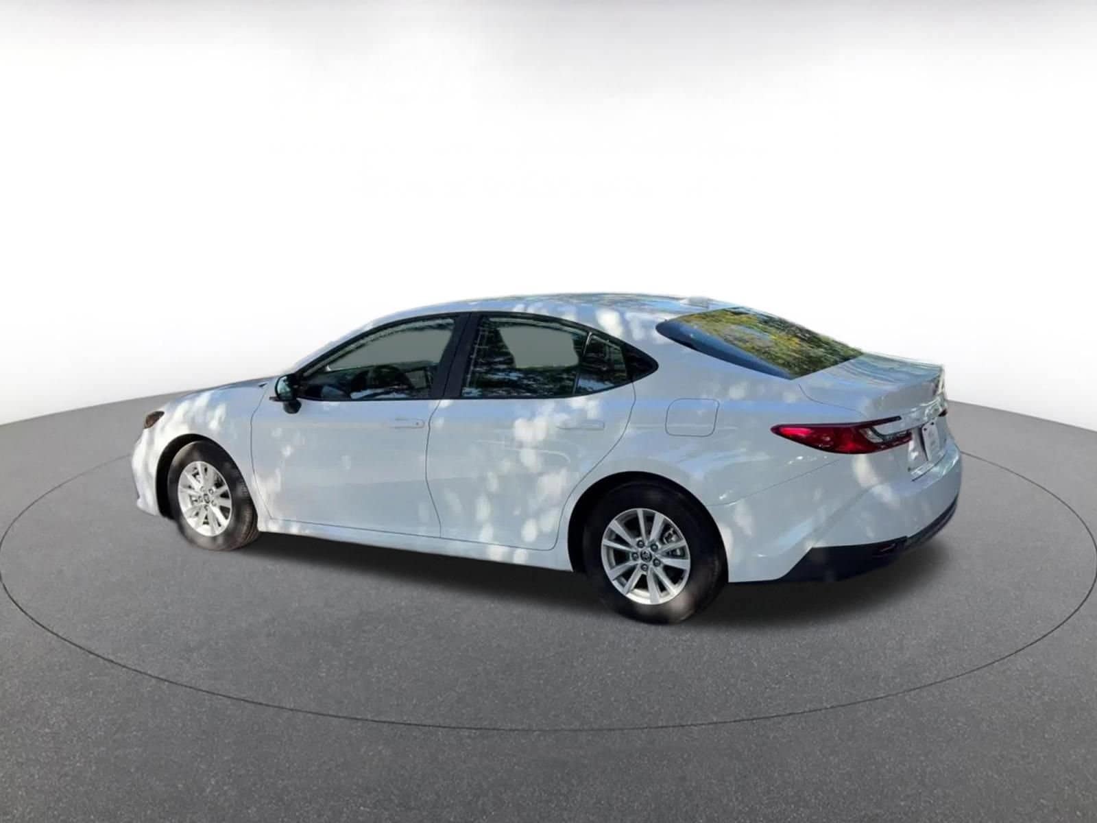 Thumbnail: 2025 Toyota Camry - 10