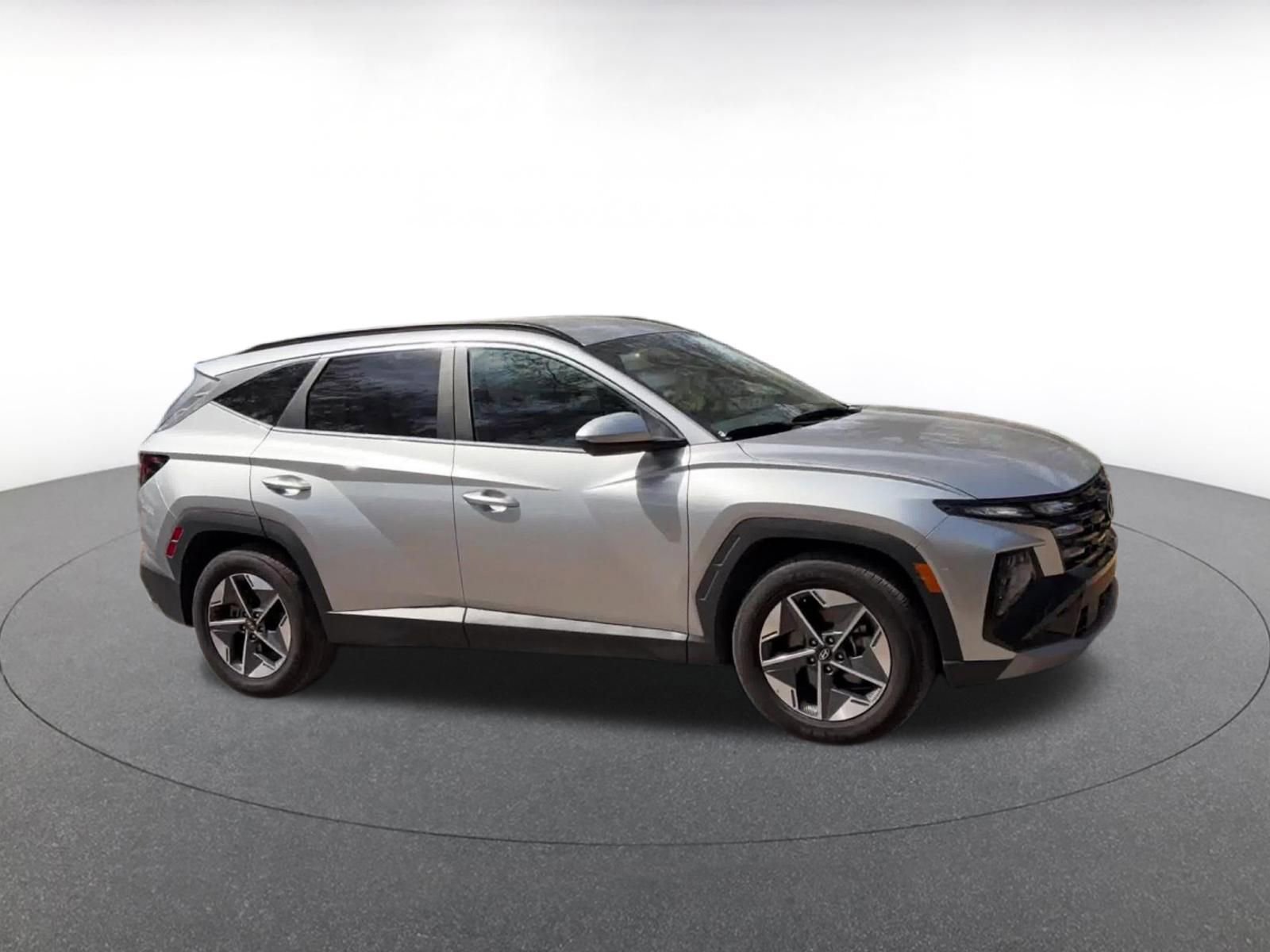 Thumbnail: 2025 Hyundai Tucson - 2