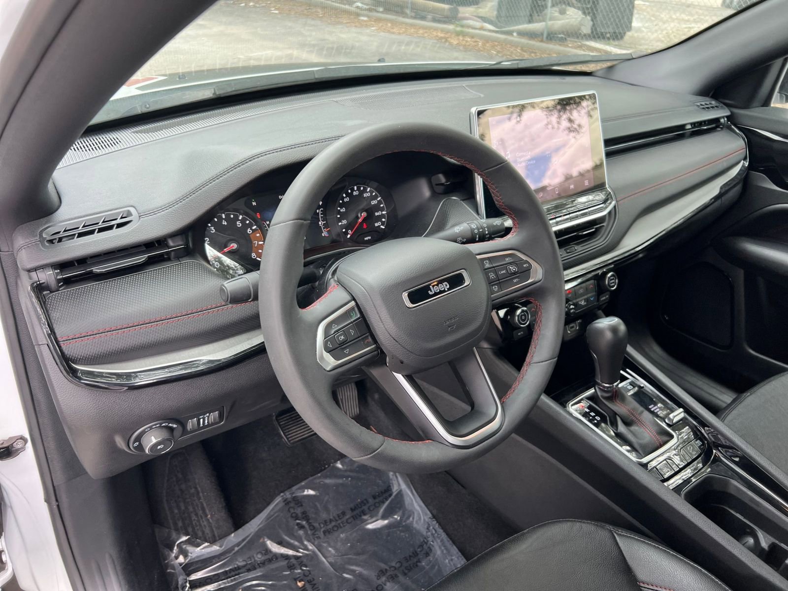 Thumbnail: 2025 Jeep Compass - 28