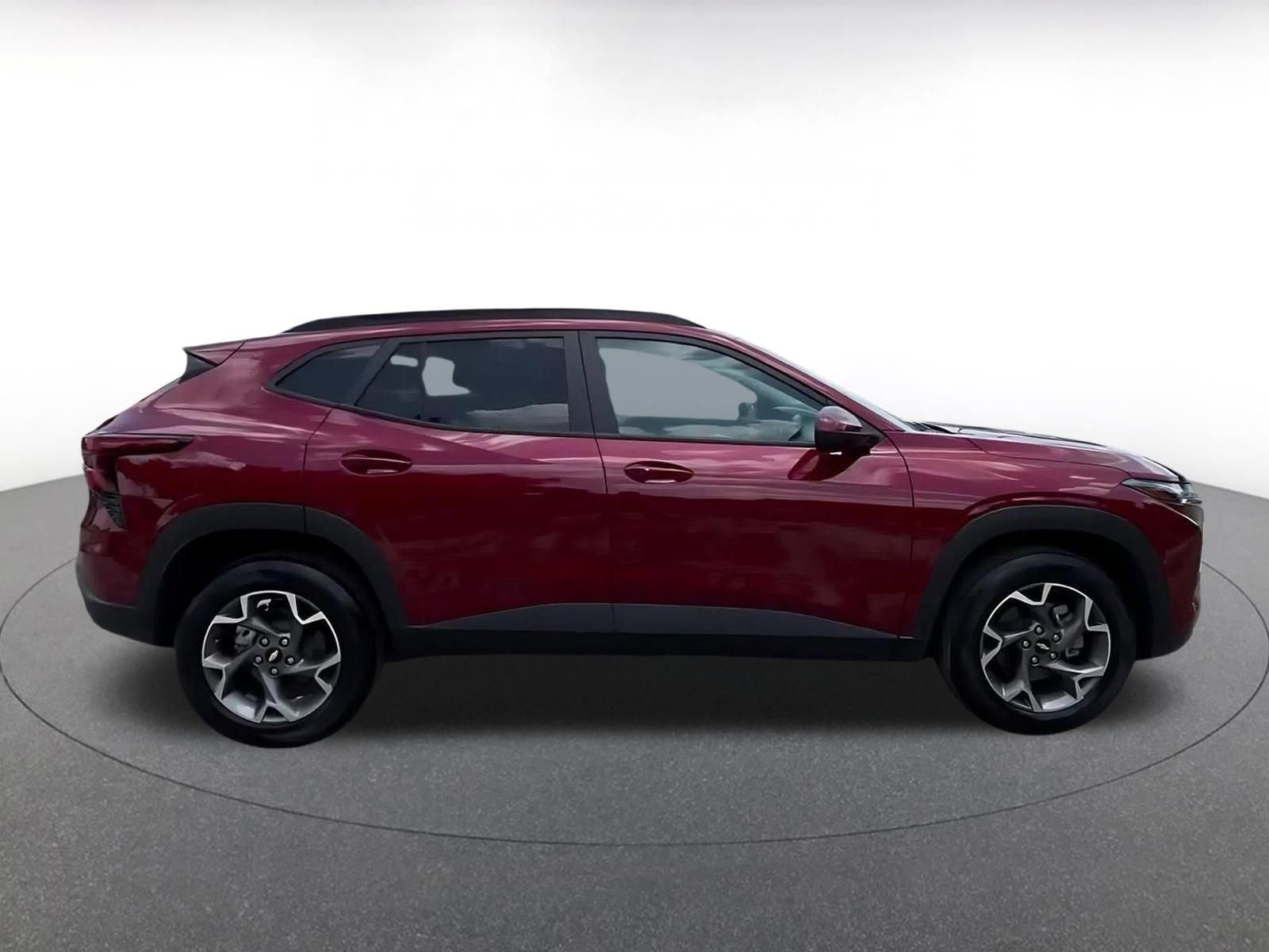 Thumbnail: 2025 Chevrolet Trax - 13