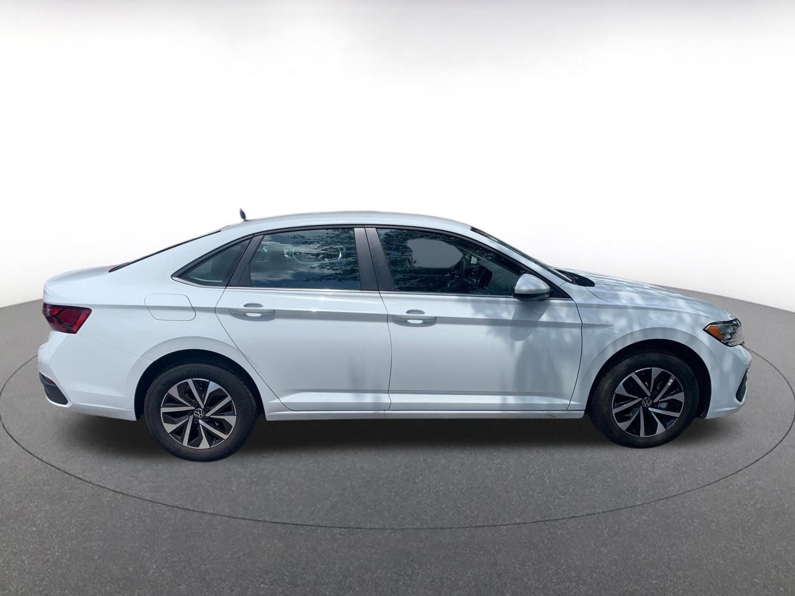 2024 Volkswagen Jetta S 8