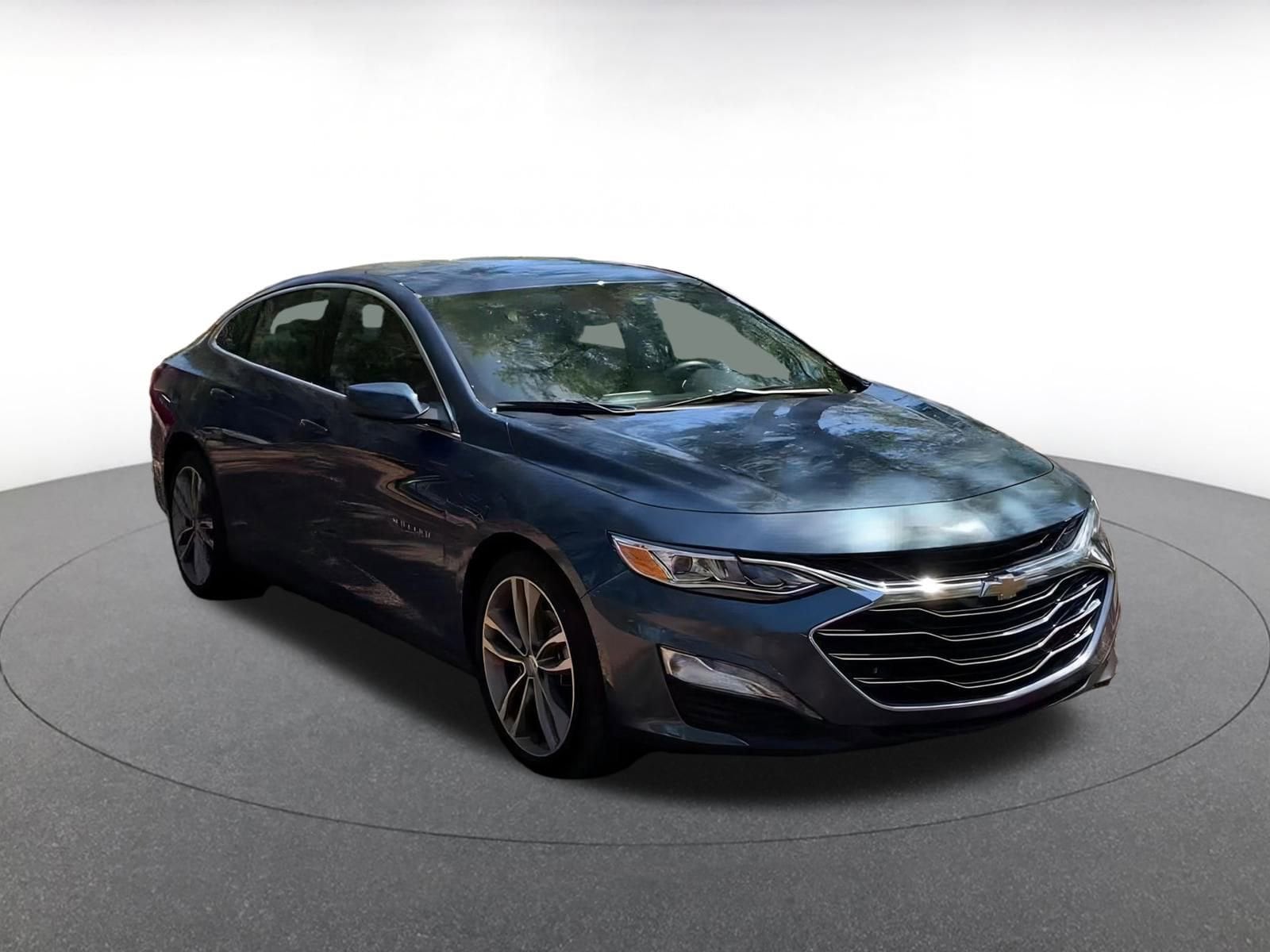 2024 Chevrolet Malibu LT 3