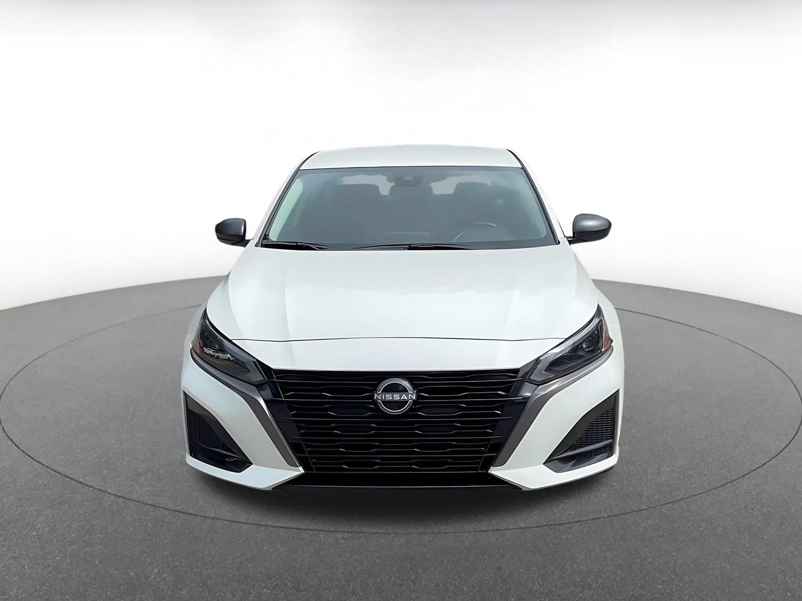 Thumbnail: 2026 Nissan Altima - 4